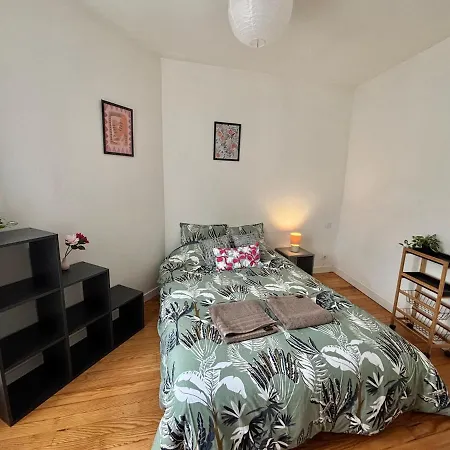 - Centre De - 2 - 4 Personnes - Sainte-catherine Apartment Laval (Mayenne)